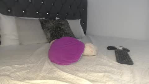 Ali online show from October 6, 7:36 am