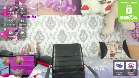 Snapshot of little_letti chatting on February 28, 5:04 am Letti online show from February 28, 5:04 am