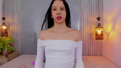 little_melody1 online show from June 3, 7:41 pm