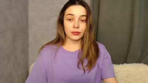Snapshot of little_mia__ chatting on December 20, 8:23 pm Mia Im online every day 1530 PM in New York 2030 PM in London online show from December 20, 8:23 pm