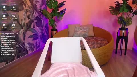 Paulette online show from October 19, 5:15 pm