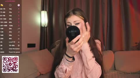 Kiki online show from June 5, 10:54 am