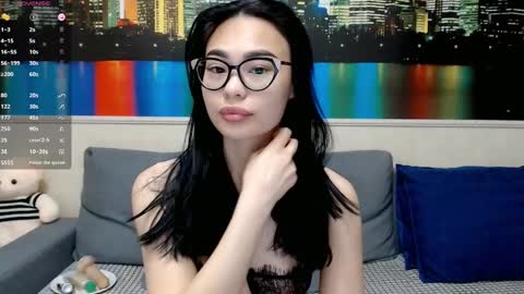 Kwan online show from December 2, 5:35 pm