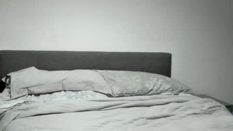 Snapshot of littleb00b00 chatting on September 13, 7:44 pm Little Boo online show from September 13, 7:44 pm