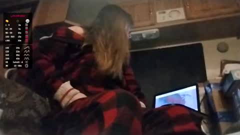 littleleo96 online show from October 13, 9:34 am