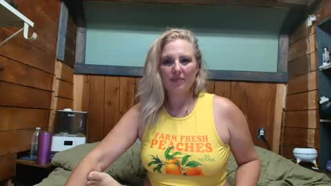 lisanixs online show from June 24, 3:27 am