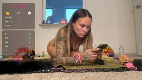 littlelyssy online show from February 5, 11:06 pm