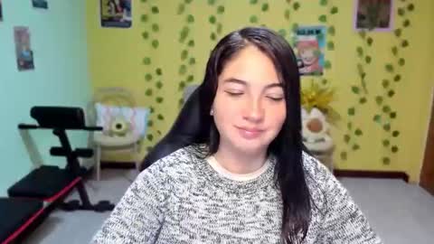 Mia  online show from June 8, 2:01 am