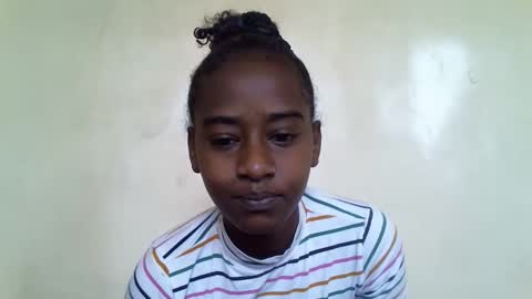 Snapshot of littlesandie chatting on September 22, 5:17 am littlesandie online show from September 22, 5:17 am