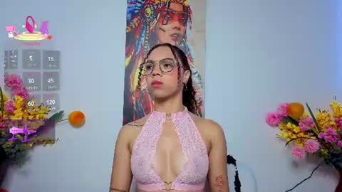Kimberly online show from June 18, 11:04 am