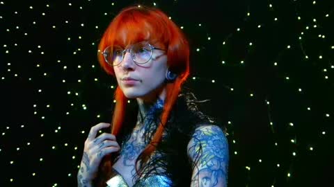 Niki  free tg channel with some photos gifs and info about streams  online show from March 10, 3:41 pm