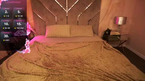 livanaray online show from December 10, 6:54 am