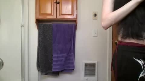 Liv Mirage online show from February 8, 10:12 pm