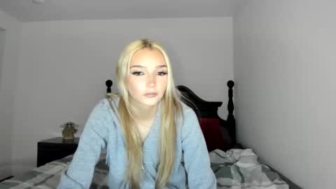 Livvy online show from May 14, 4:07 am