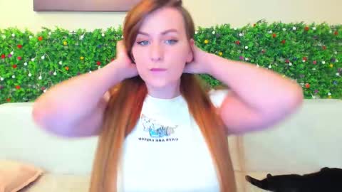 liya_gorgeous online show from December 12, 2:00 pm