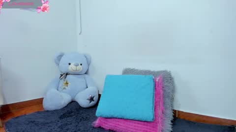 Liz online show from January 6, 3:43 am