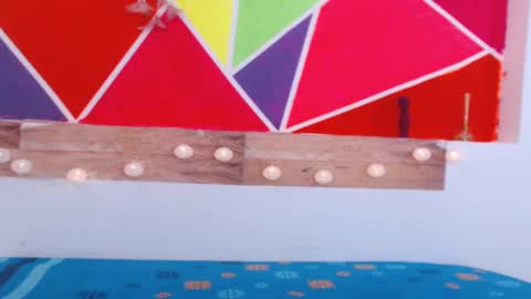 liz_603757 online show from January 23, 6:45 pm