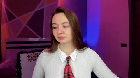 Snapshot of lizaghost chatting on December 5, 12:33 pm Girl next door online show from December 5, 12:33 pm
