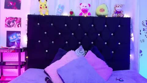 Lizz online show from September 19, 9:14 pm