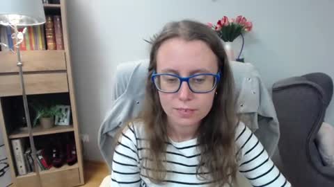 Lizzy online show from June 10, 4:55 am