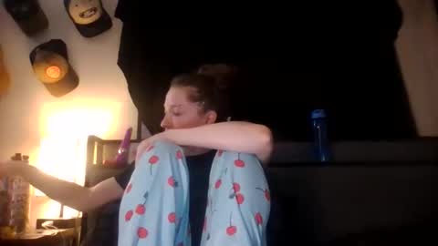 Lizzie Vonn online show from April 12, 8:39 am