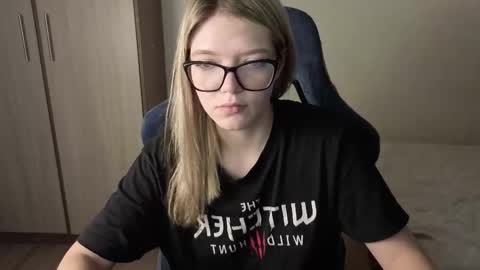 Katana online show from December 5, 4:08 pm