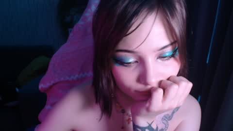 lola online show from January 28, 5:14 pm