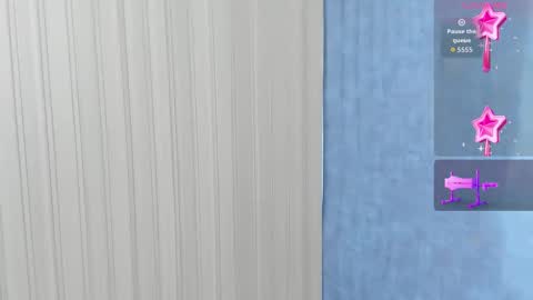 lola online show from September 24, 11:31 am