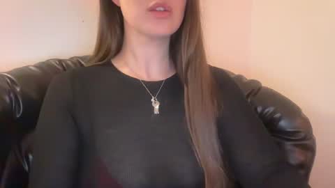 Snapshot of loladom chatting on March 11, 6:41 pm Frt Pr1ncess online show from March 11, 6:41 pm
