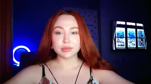 Lola online show from November 28, 1:36 pm