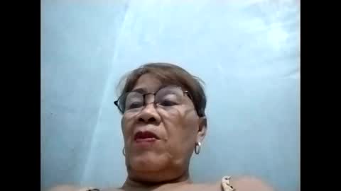 tey online show from December 5, 9:43 am