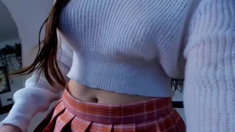 Lola online show from September 11, 8:31 pm