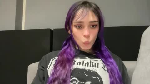 lole online show from October 9, 9:19 pm