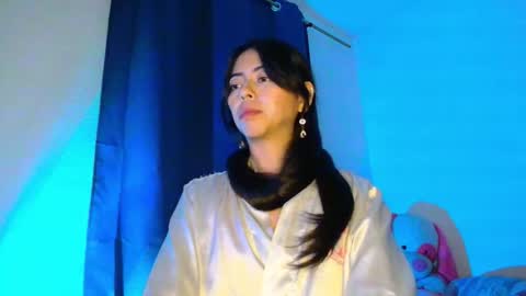      Rya DKhrt       online show from March 25, 6:16 am