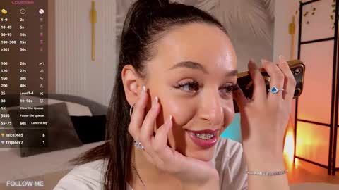 Lolly online show from March 28, 3:55 pm