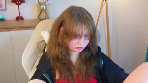 Mona online show from October 16, 3:47 pm