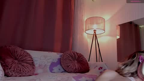 Lolly online show from December 17, 7:34 am