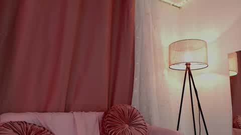 Lolly online show from November 9, 5:36 am