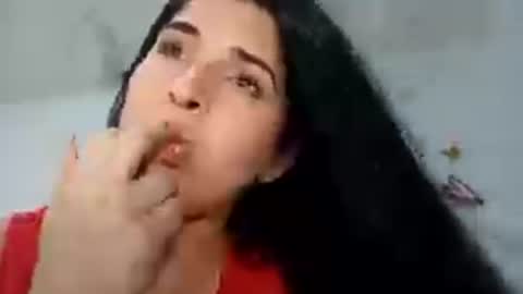 estehfania online show from June 16, 11:39 pm