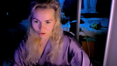 Lora online show from October 7, 2:27 am