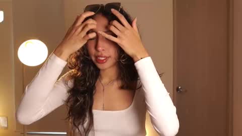 Deborah Daz online show from March 4, 4:02 pm