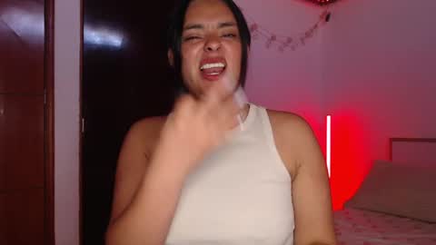 lorem_adams online show from July 25, 2:46 pm