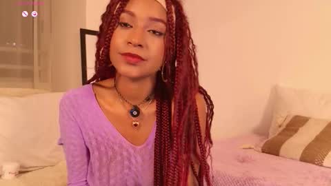 Lorena Vieira  online show from November 25, 1:30 am