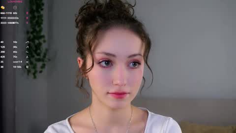 Naomi online show from November 26, 9:49 pm