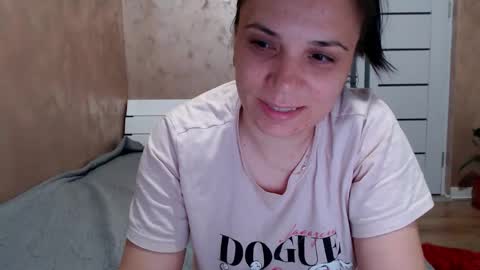 LorraGrey online show from May 3, 8:01 pm