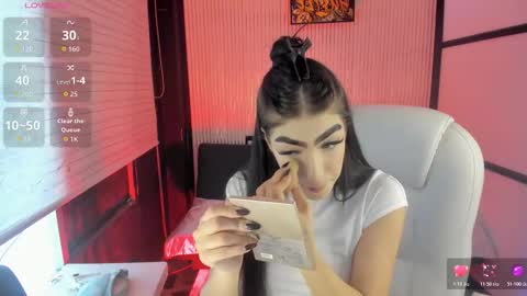 Lorraine online show from March 25, 2:42 pm