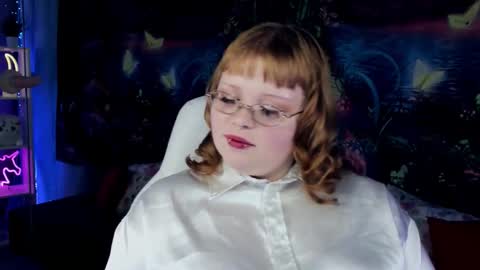 Lottie online show from December 3, 3:58 pm