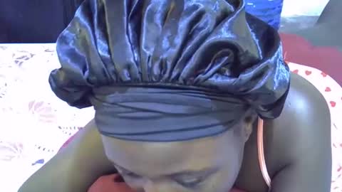 lotty_lavilla online show from November 17, 2:01 am