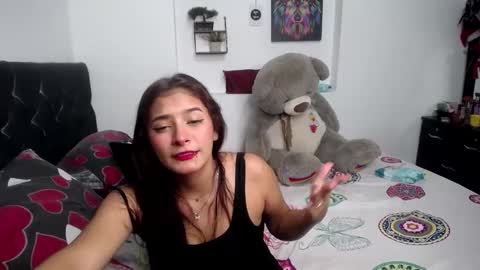 Snapshot of lou_anna02 chatting on September 29, 9:20 pm lou_anna02 online show from September 29, 9:20 pm