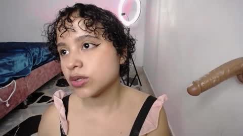 Snapshot of lou_cuteee chatting on September 25, 3:05 am lou_cuteee online show from September 25, 3:05 am
